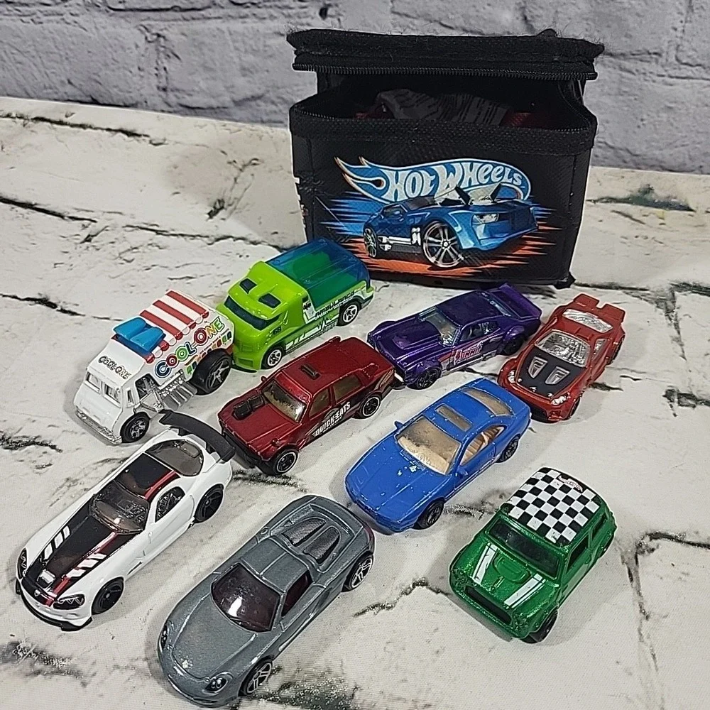 Hot Wheels 9 Car Travel‎ Tote Zippered Case Storage w/ Replacement Cars